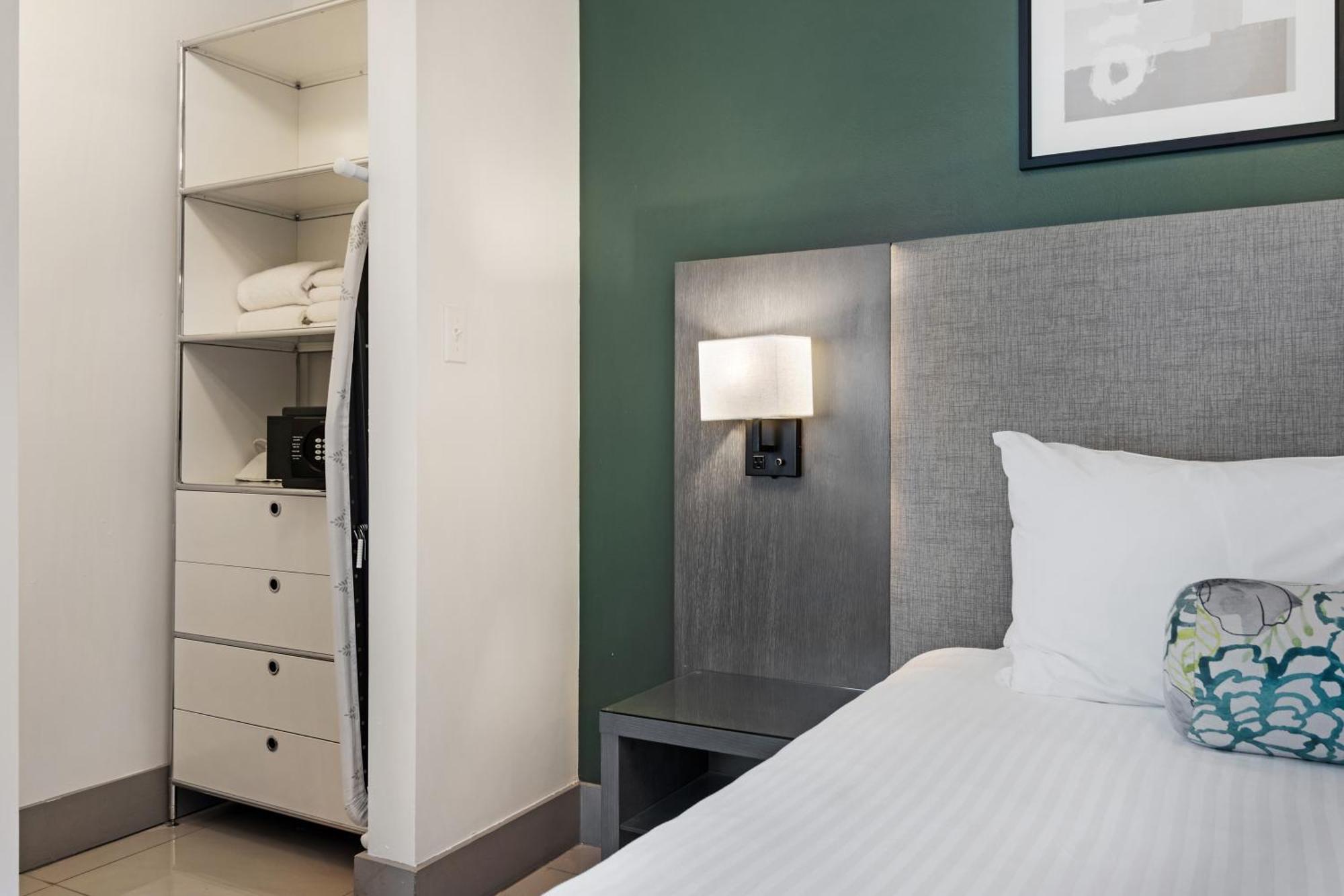 Roami At Habitat Brickell 4*